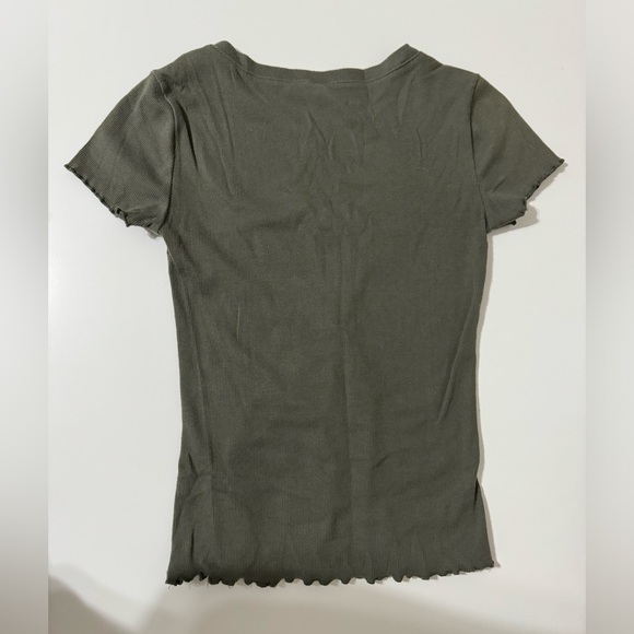 Aeropostale Olive Green Top - Picture 3 of 3